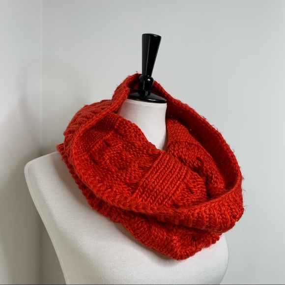 Gap | Red Cable Knit Sweater Circle Infinity Scarf